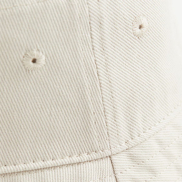 Шапка от памук с лого - Бежова