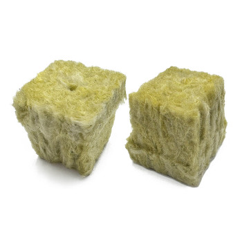 Grodan 3,6x3,6x4cm kубчета за покълване от каменна вата (2940 бр./Кутия)