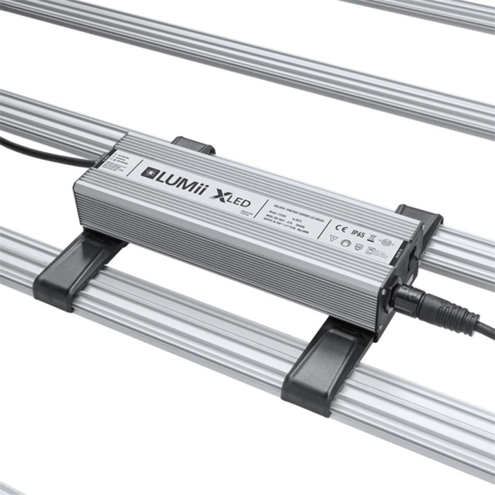 LED Лампа за растеж и цъфтеж LUMii XLEDv6 680W, Електронен Баласт