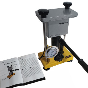 Преса Qnubu Cold Brick 4 Ton, вкл. Манометър (6x12cm)