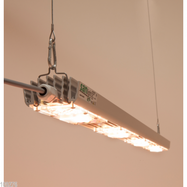 LED Лампа за растеж и цъфтеж SANlight S4W 140W